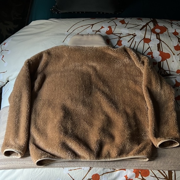 J. crew camel tan Sherpa half zip pullover fleece with neon green zipper - Picture 8 of 11